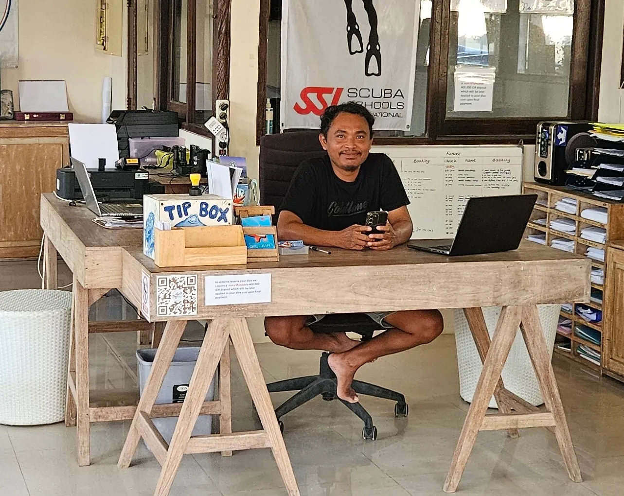 Ahmad — Office supervisor